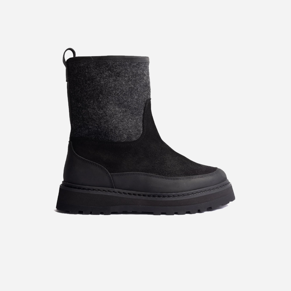 Tag Boot - Black
