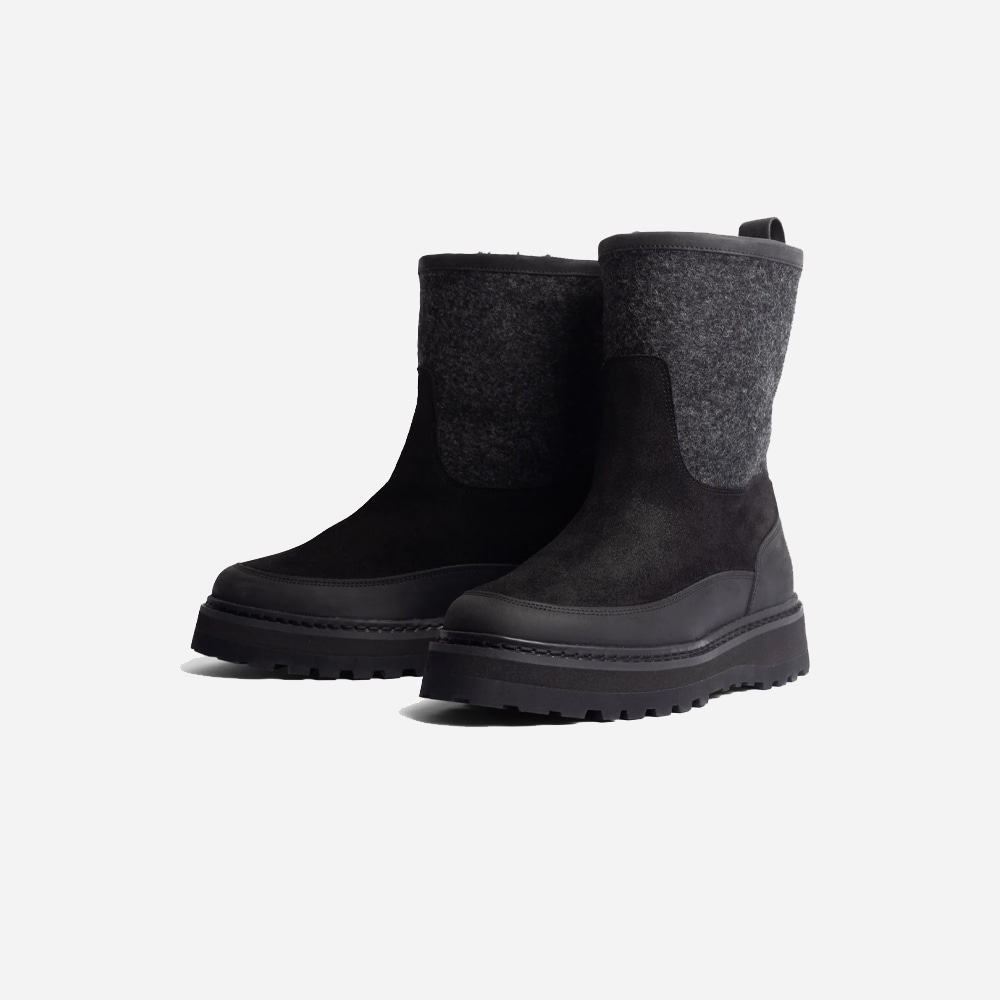 Tag Boot - Black