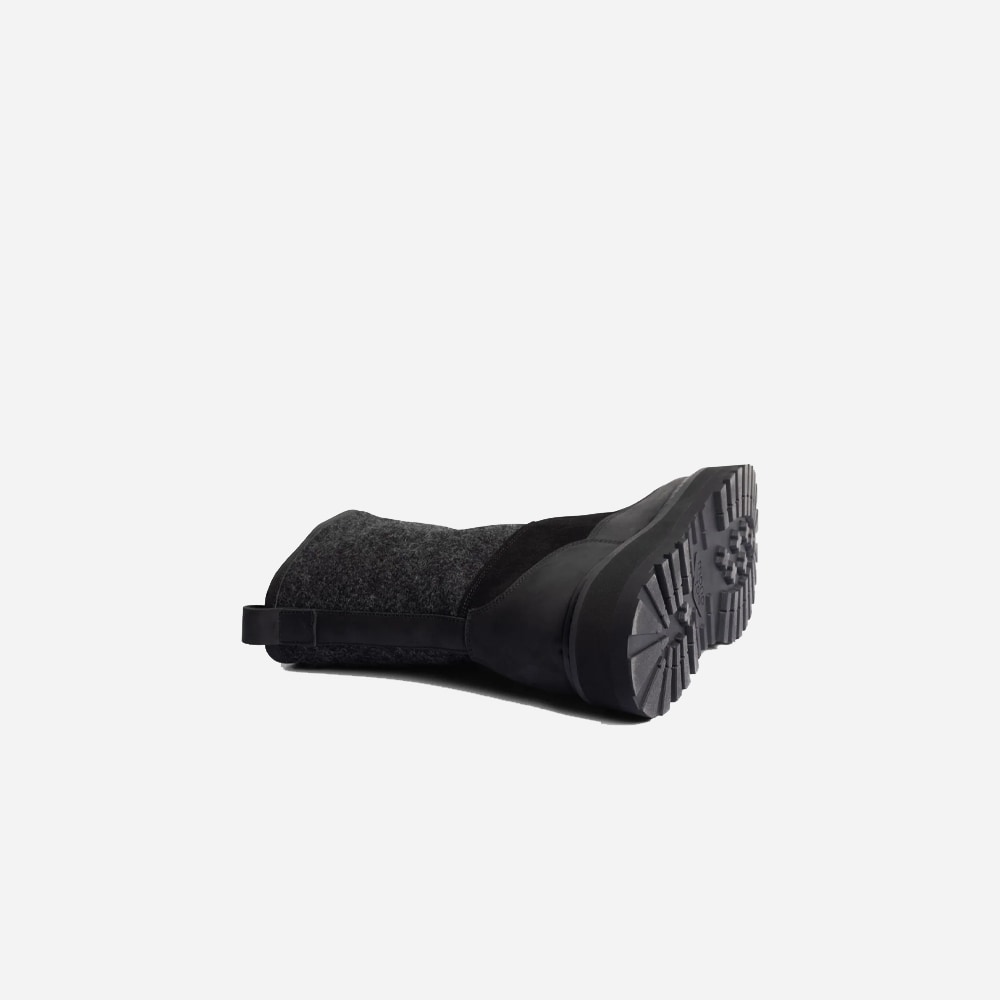 Tag Boot - Black