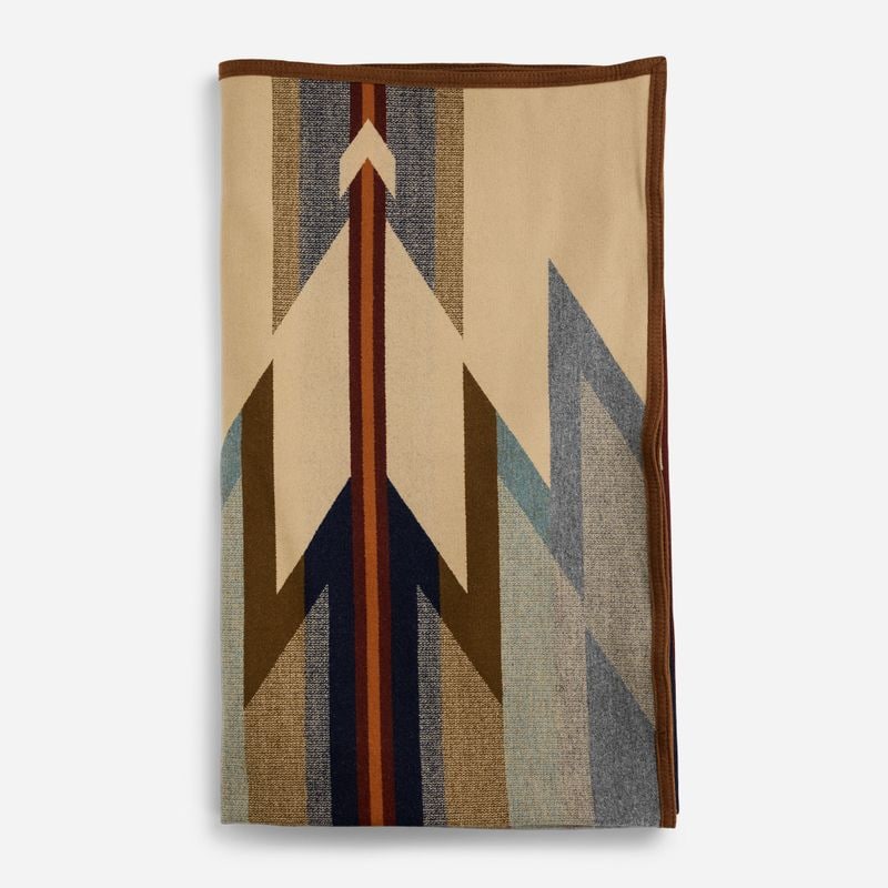 Jacquard Unnapped Robe - Wyeth Trail