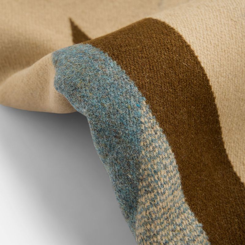 Jacquard Unnapped Robe - Wyeth Trail