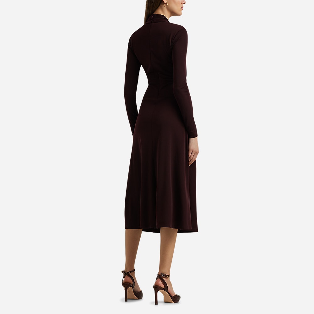 Twist-Front Stretch Jersey Dress - Pinot Noir