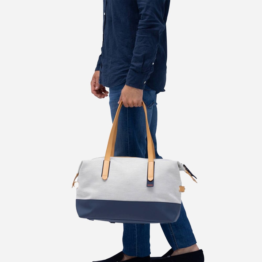 24hour Holdall W/Shoulder Strap - Navy/Sand