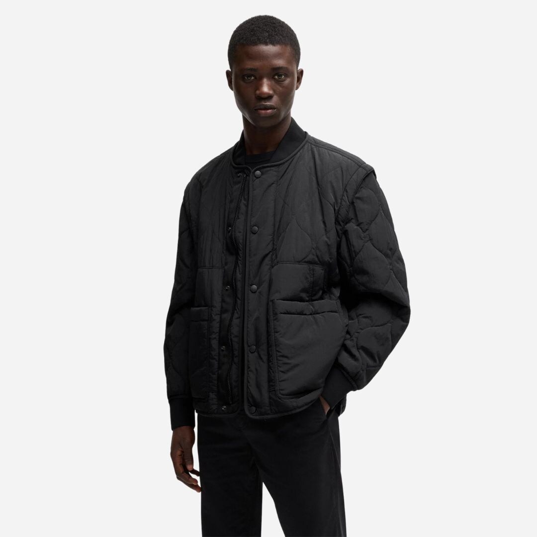 Omore - Black