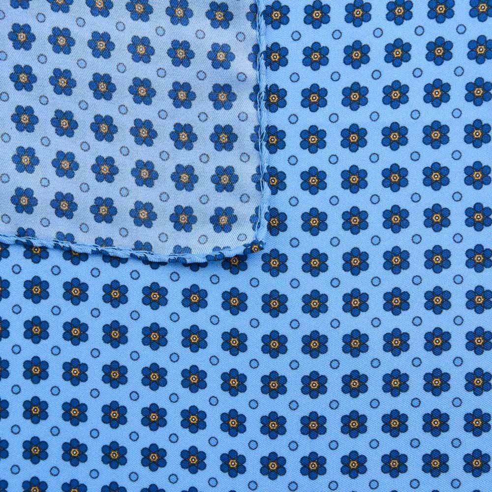 Hankys Silk - Light Blue Flower