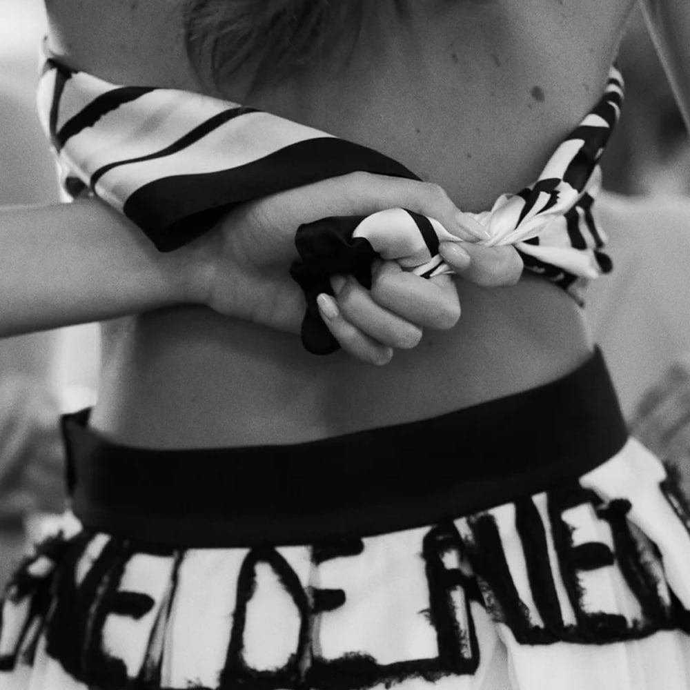 Ouna Silk Scarf - Dolce Far Niente