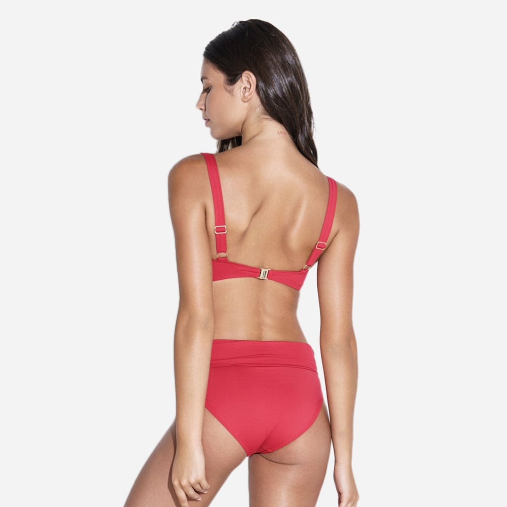 Medea Solid Top - Lipstick Red