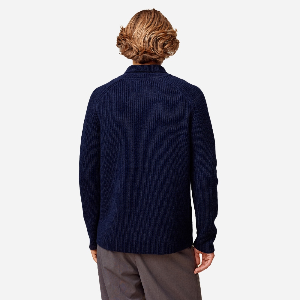 Blaatrøie No 6 - Dark Navy