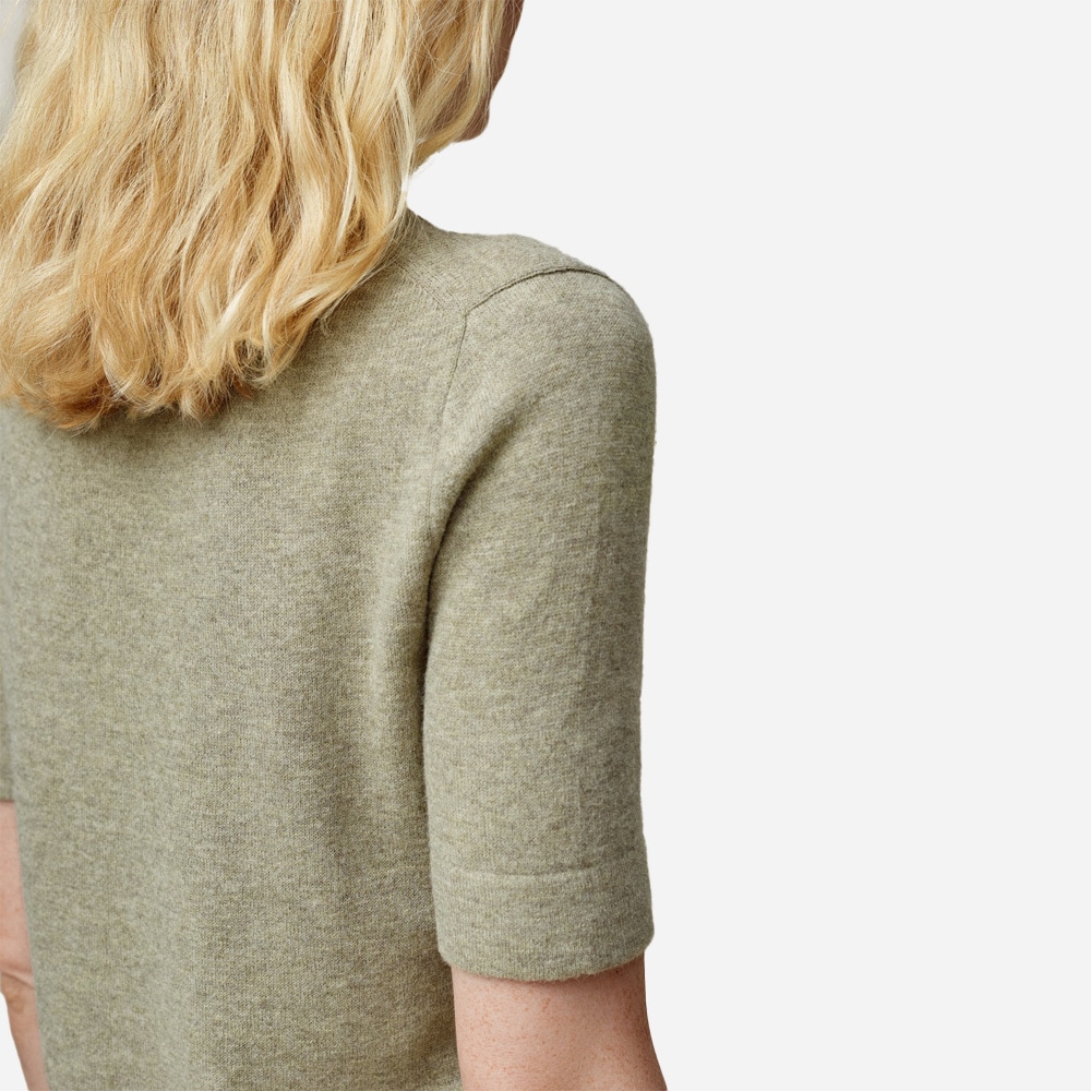 Lav No 4 - Soft Olive