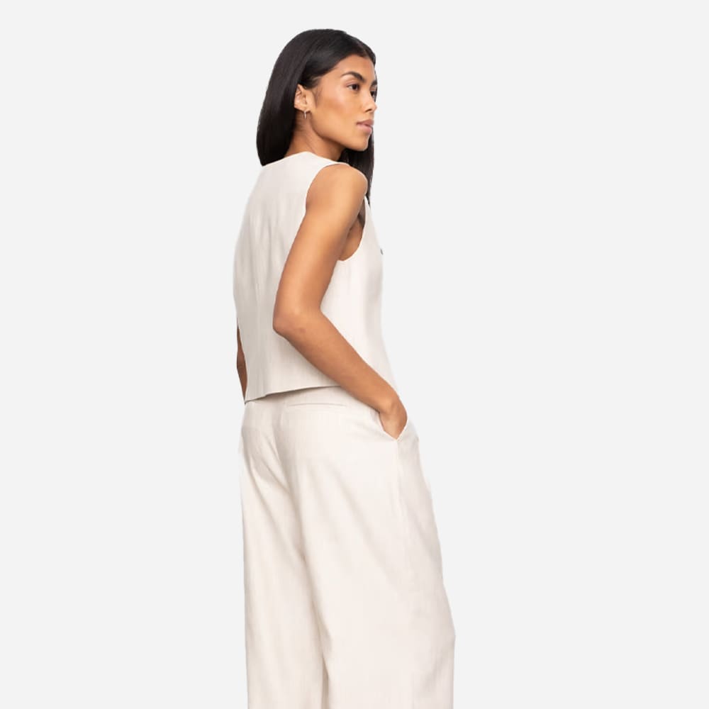 Vivienne Vest - Light Sand
