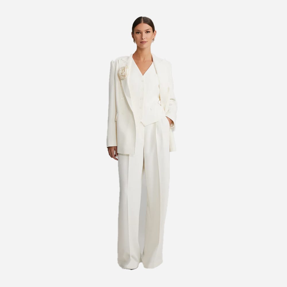 Traci Blazer - Chalk White