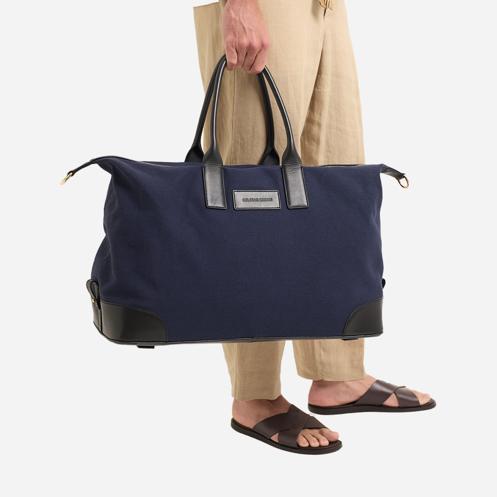 The Weekend Away Bag - Navy