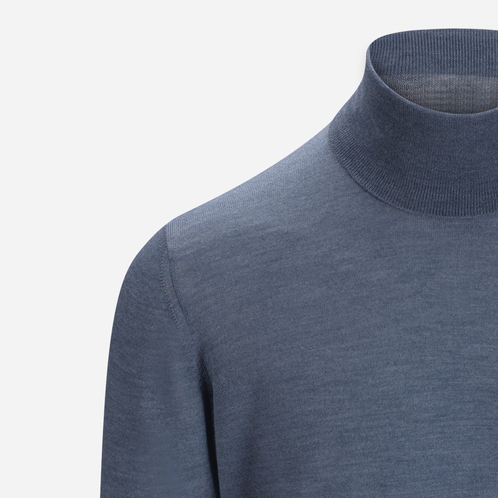 Turtle Neck Wool-Silk - Light Blue