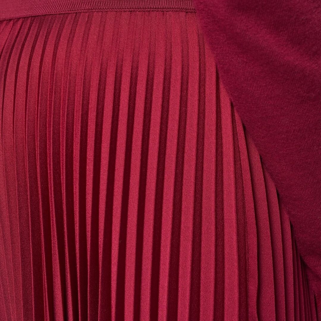 Ade Knit Weave Plissé Skirt - Ruby
