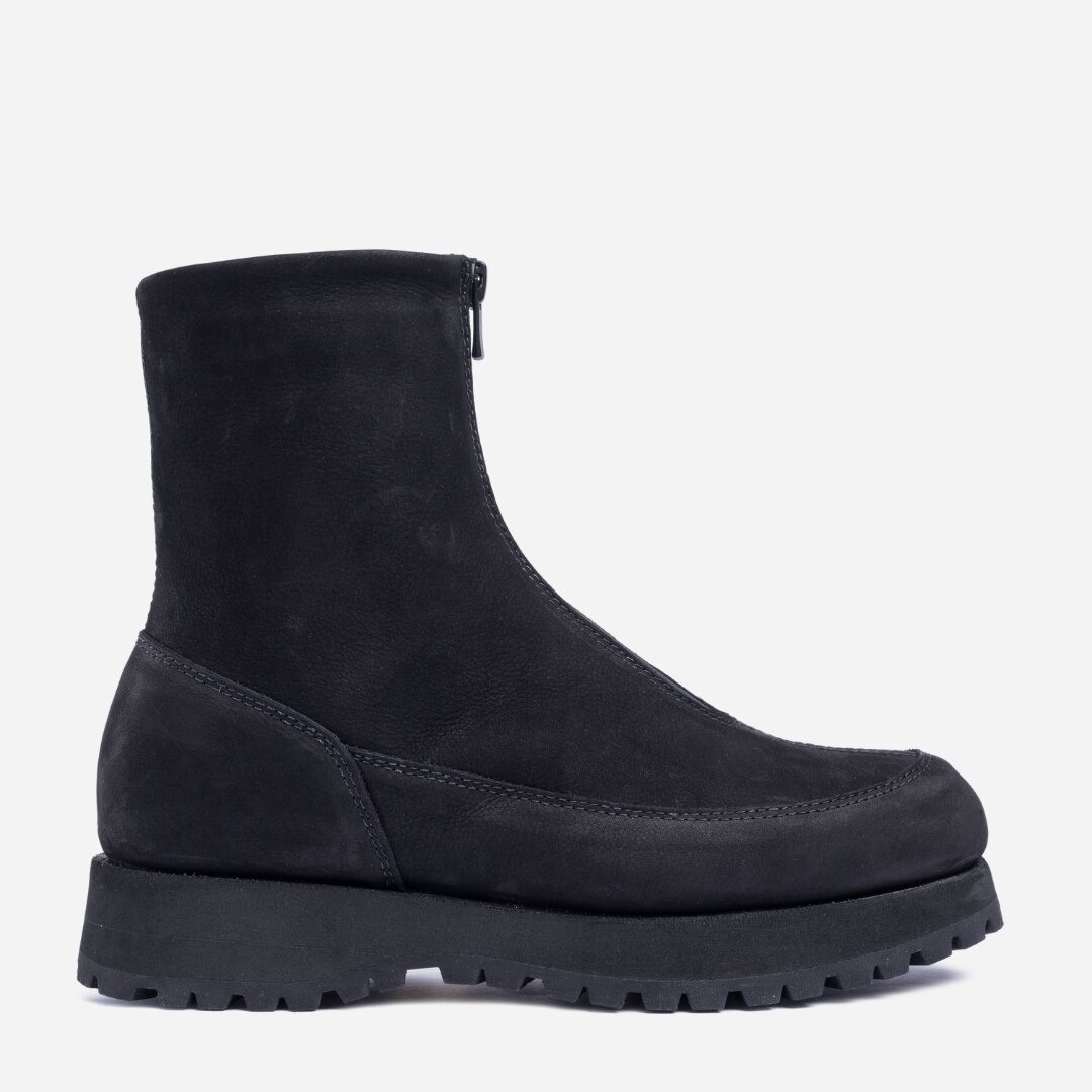 Este - Black Nubuck