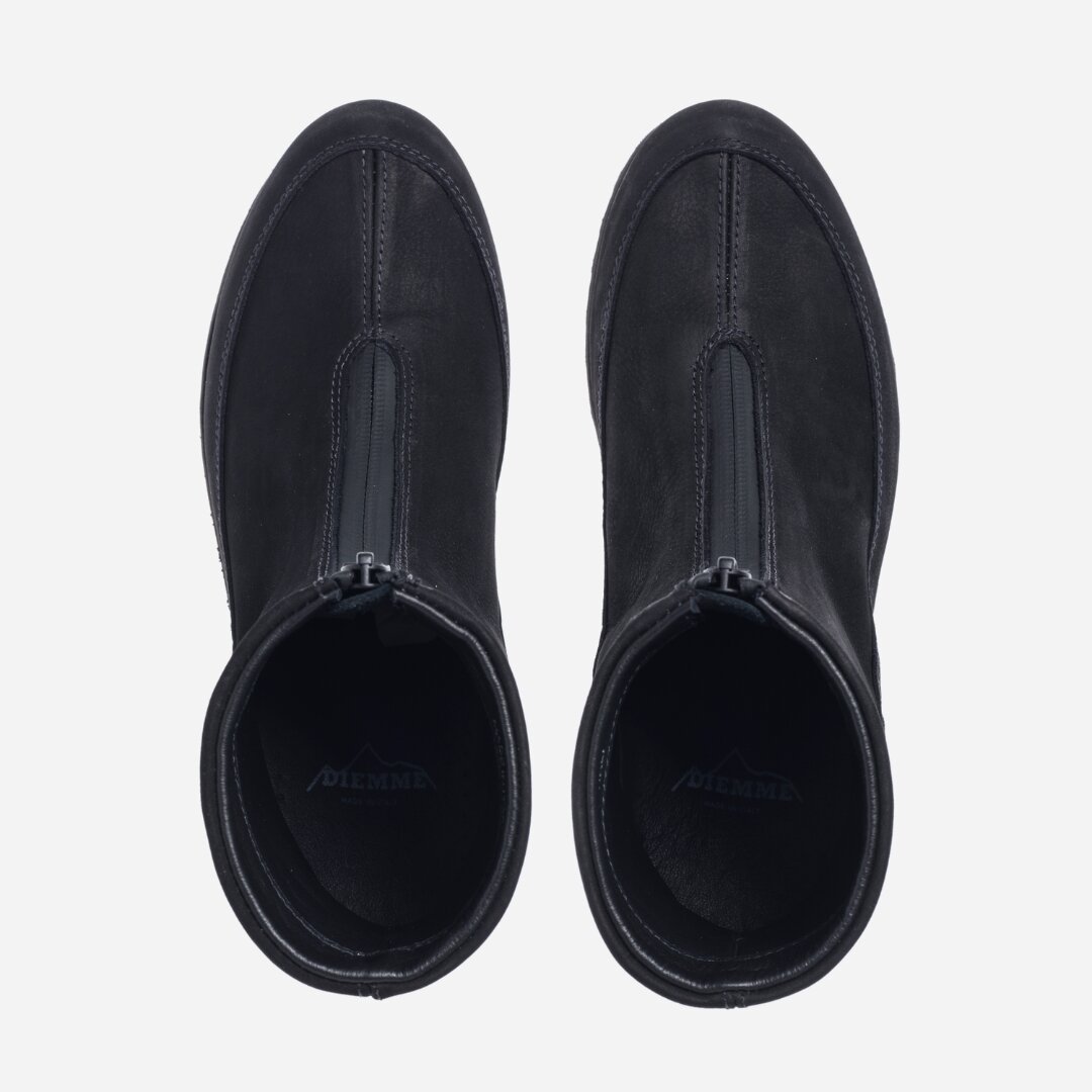 Este - Black Nubuck