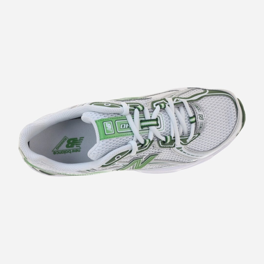 U740 - White-Green
