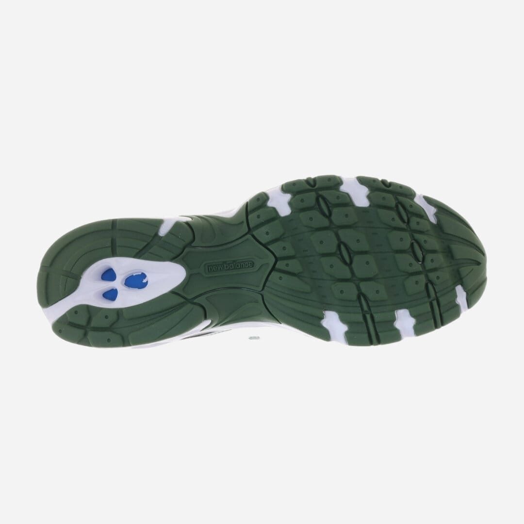 U740 - White-Green