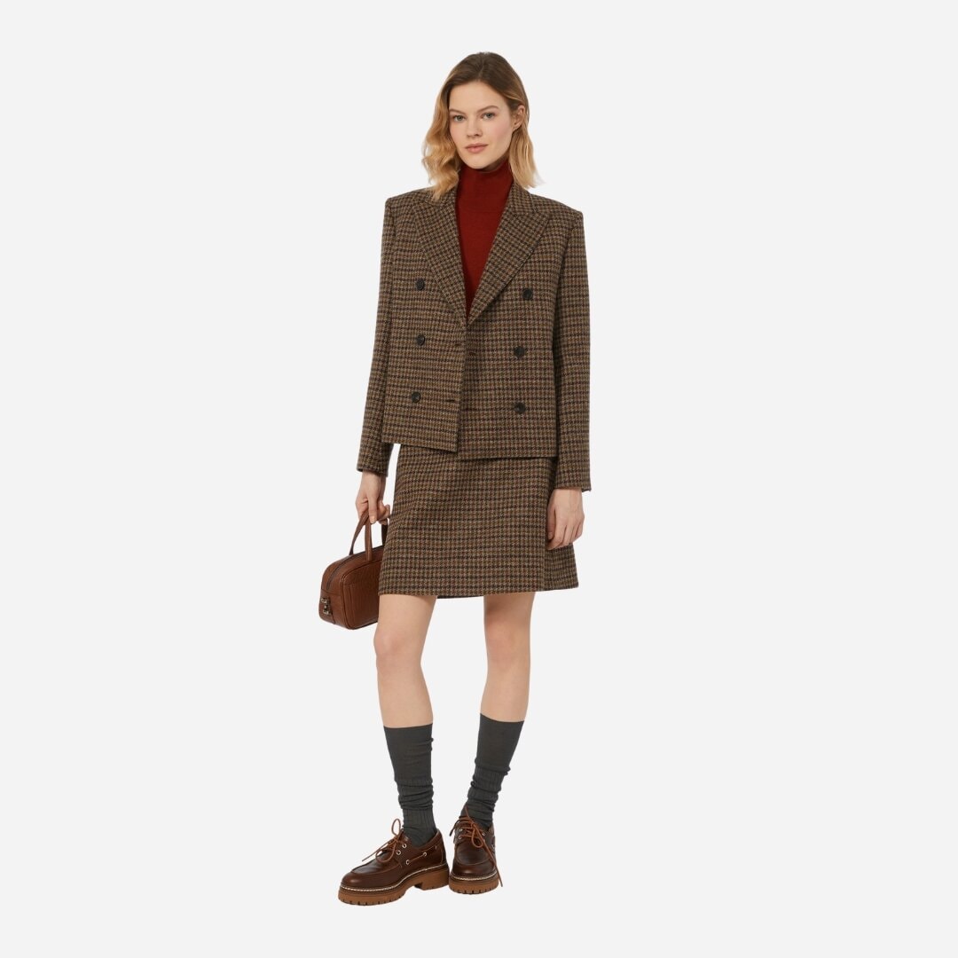 Gerusia - Wine-Coloured