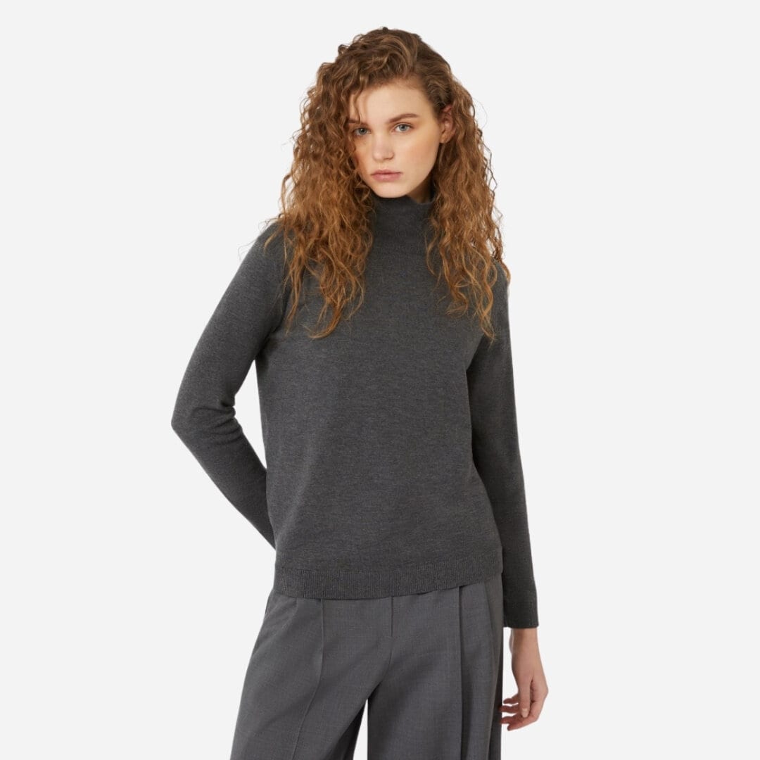 Kiku - Dark Grey