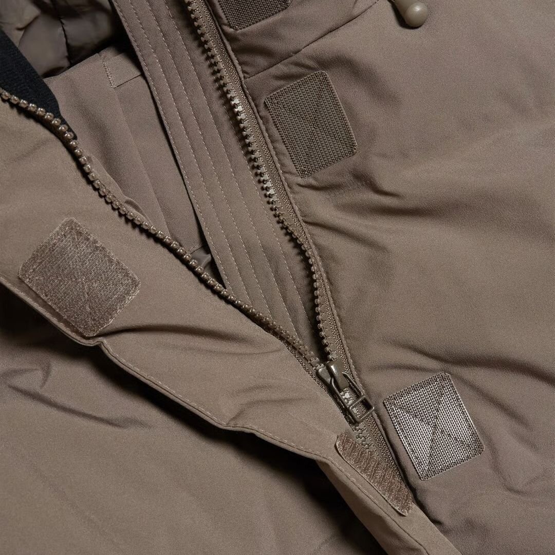 Loen Down Jacket - Taupe
