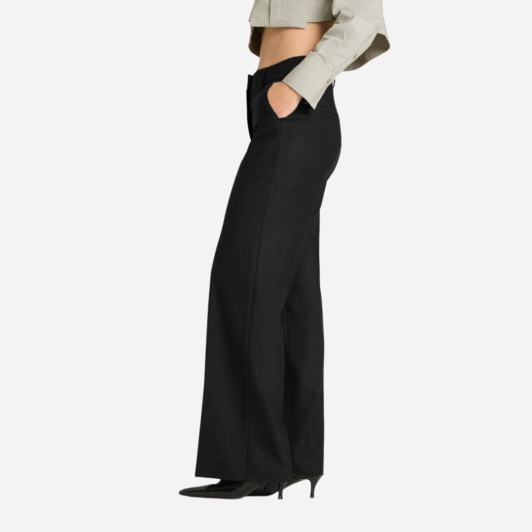 Amelie Wool - Black