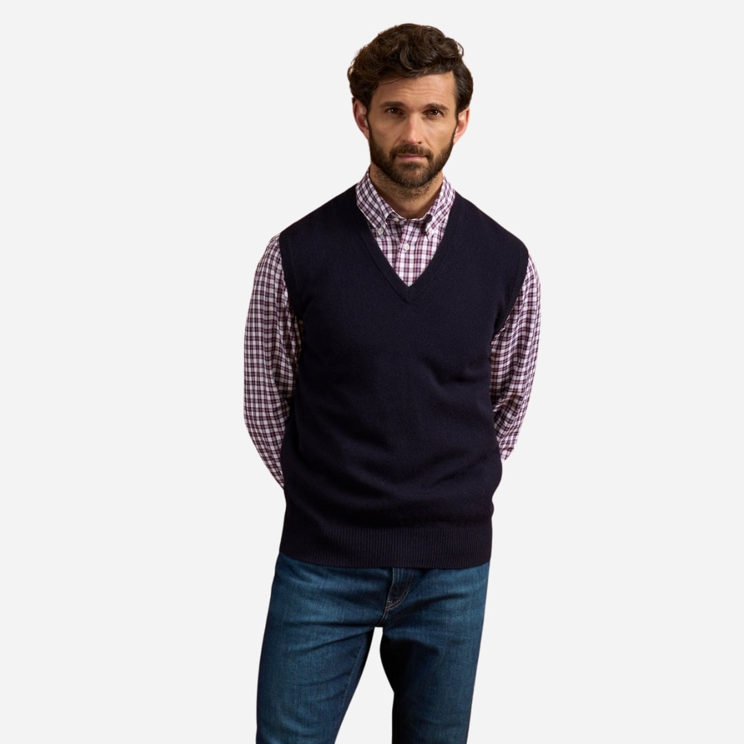 Norfolk Lambswool Slipover - Navy