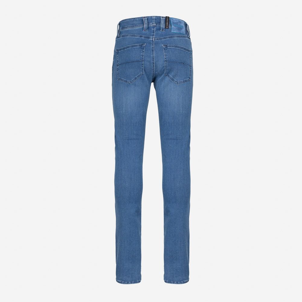Leonardo Slim 2 Year