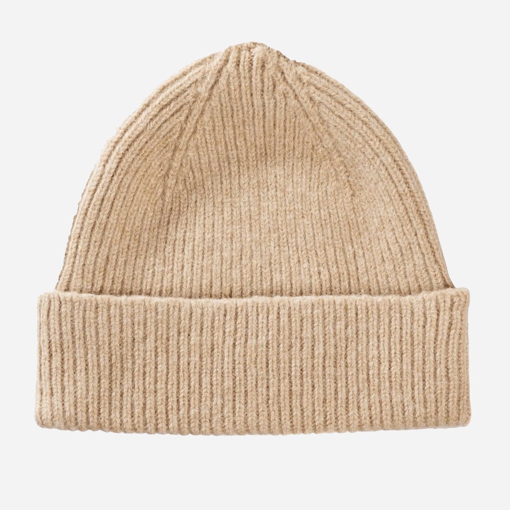 Beanie Sand