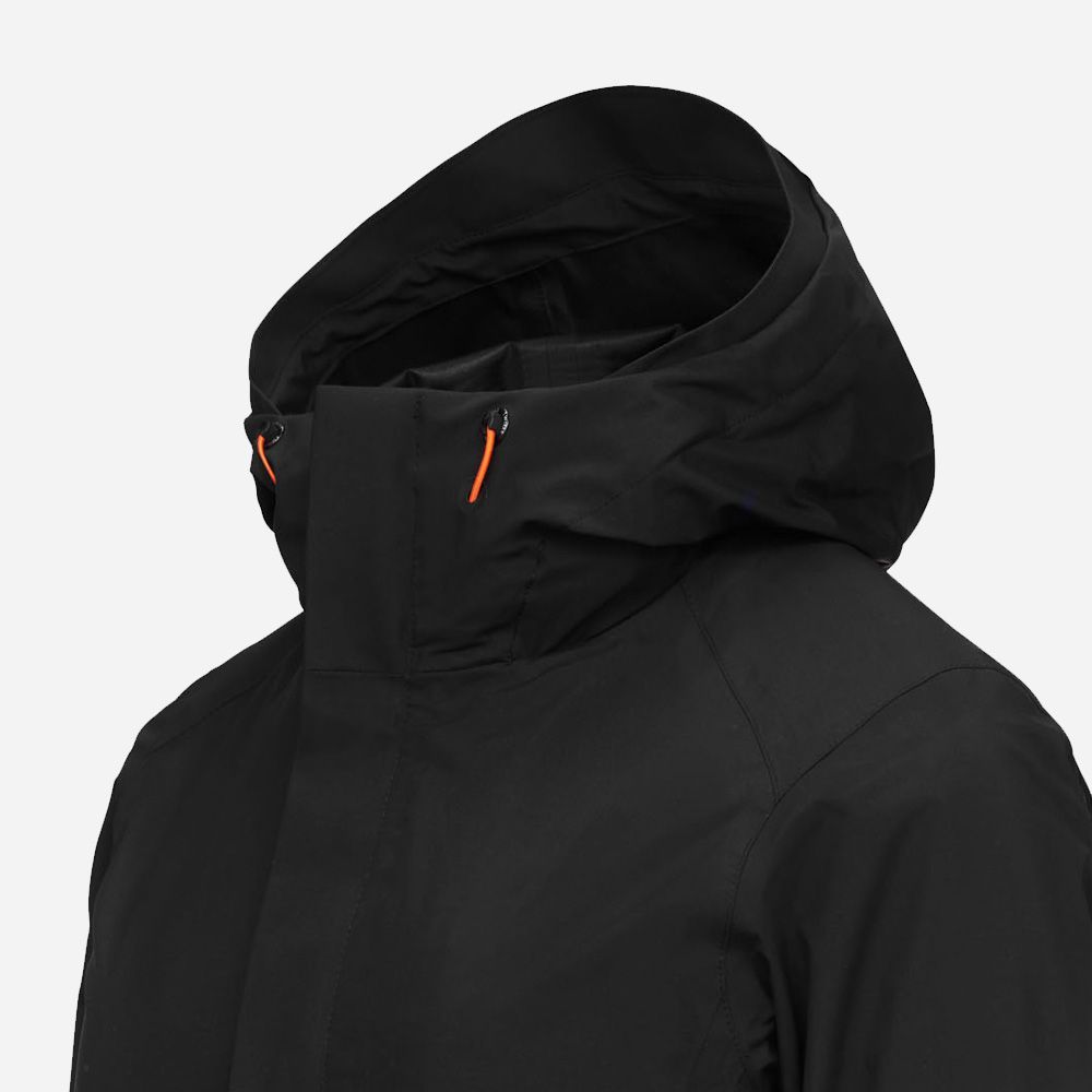 W Lausanne Iii Parka Black
