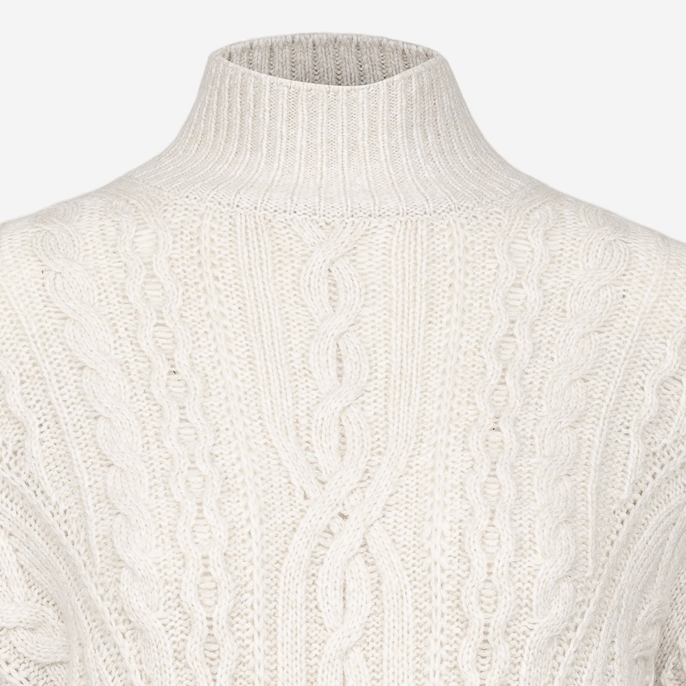 Cable Turtleneck 111 White/Marzipan
