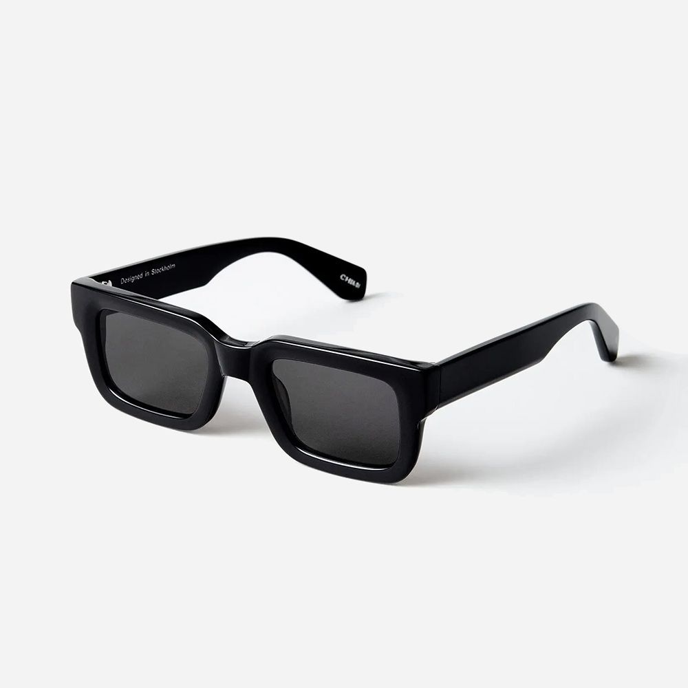 Model 05 - Black