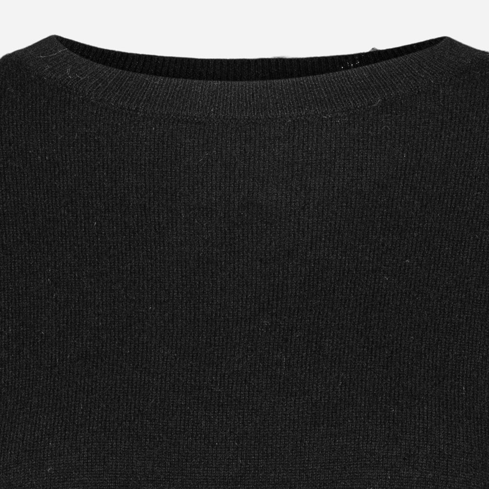 Marthe Tee Black