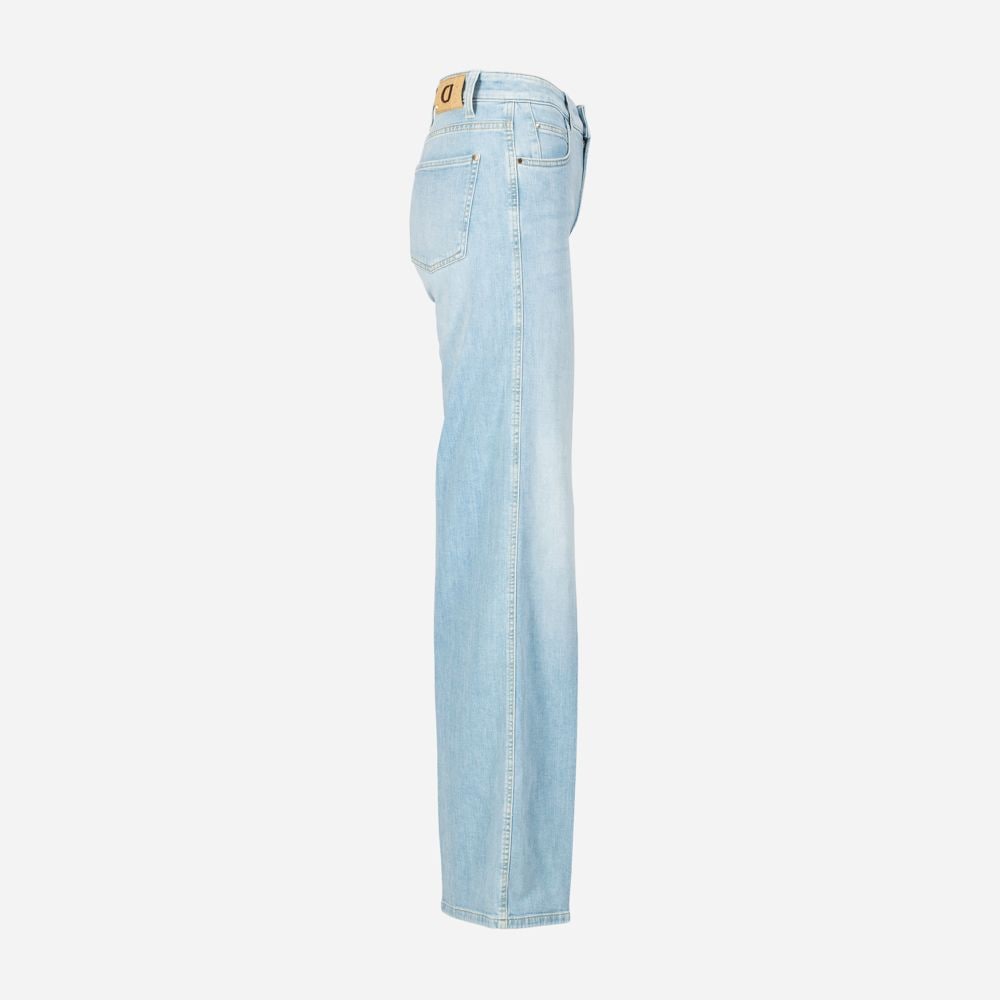Aimee - Light Summer Wash
