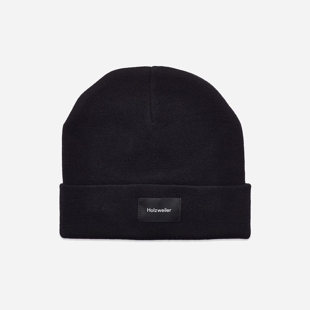 Wake Beanie Black