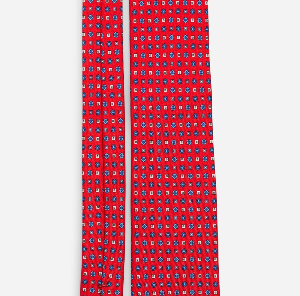 Tie Red 13