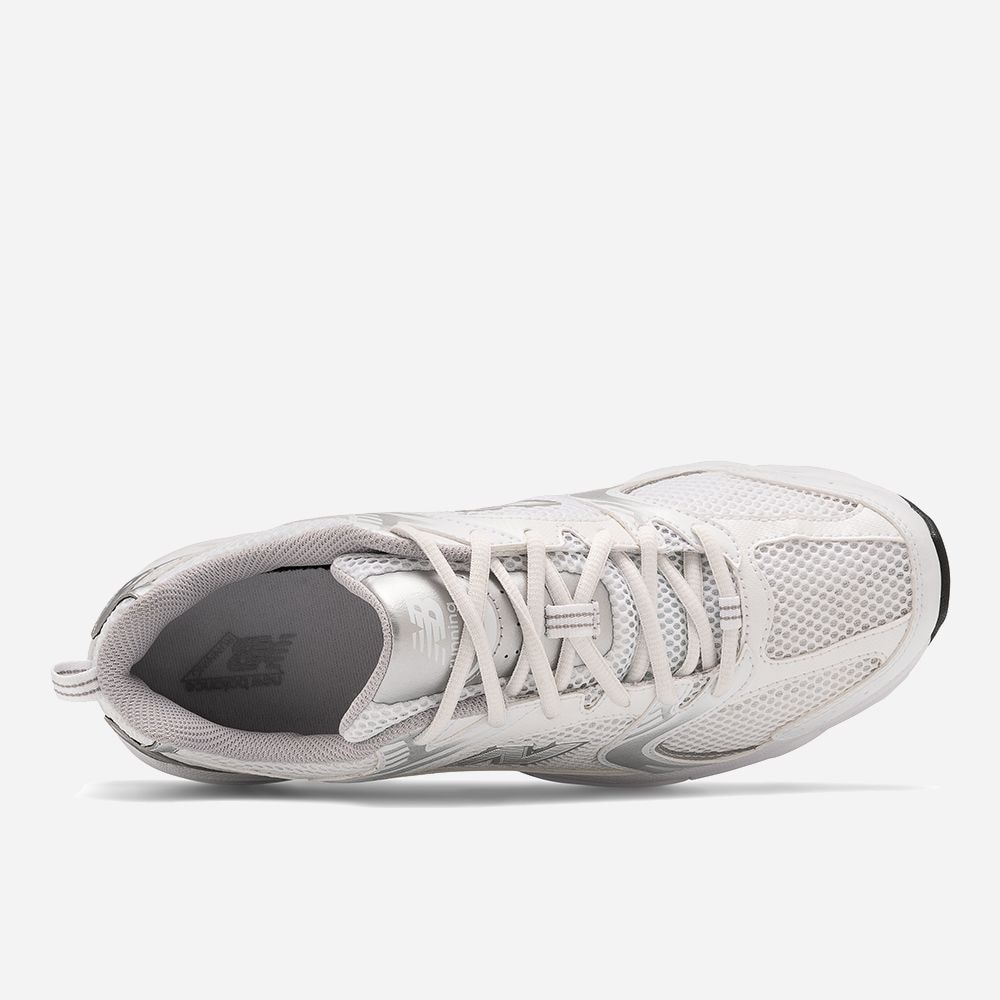 Mr530 - Munsell/White/Silver Metallic