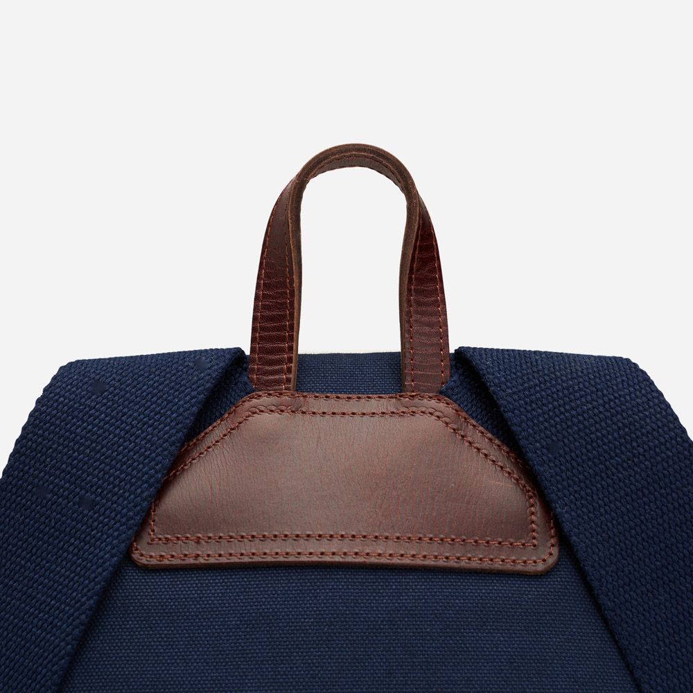 Backpack-Backpack-Large Newport Navy/Deckwash White