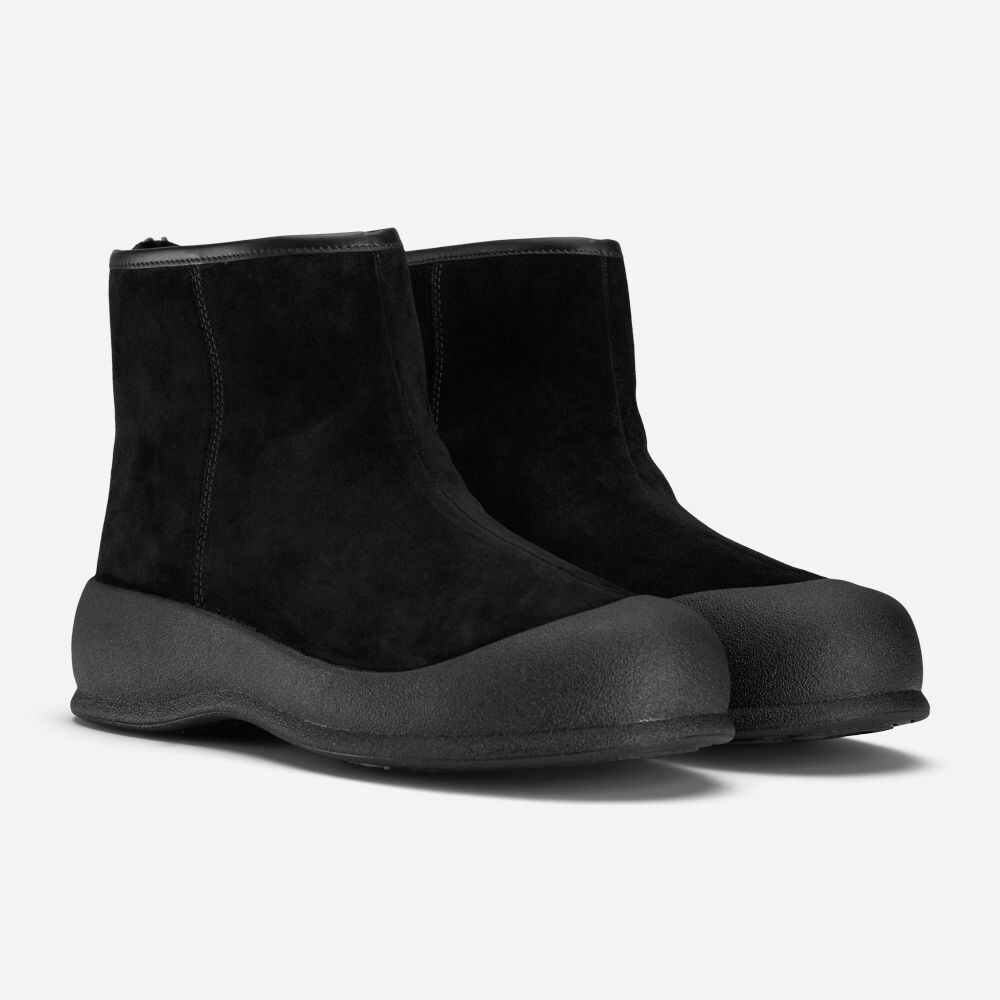 Carsey Calf Suede - Black