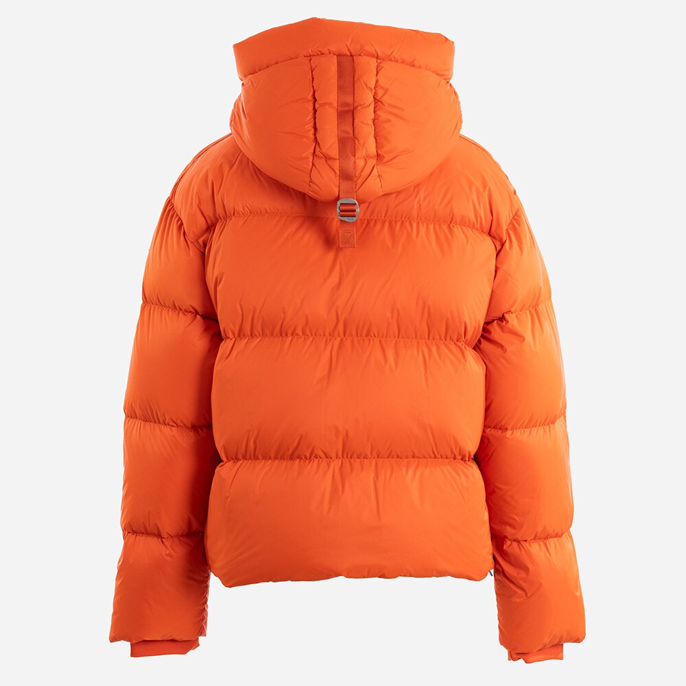 Anya - Carrot