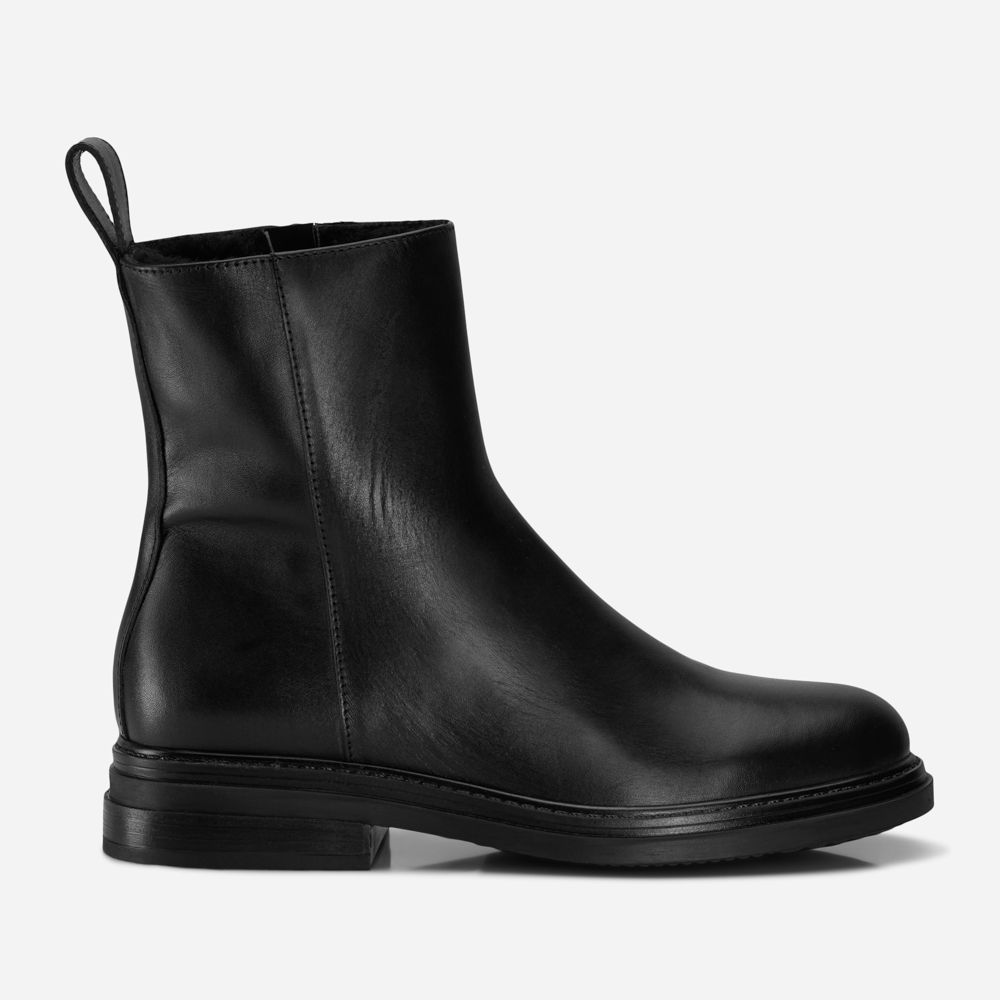 Boots With Fur - Vitello Nero