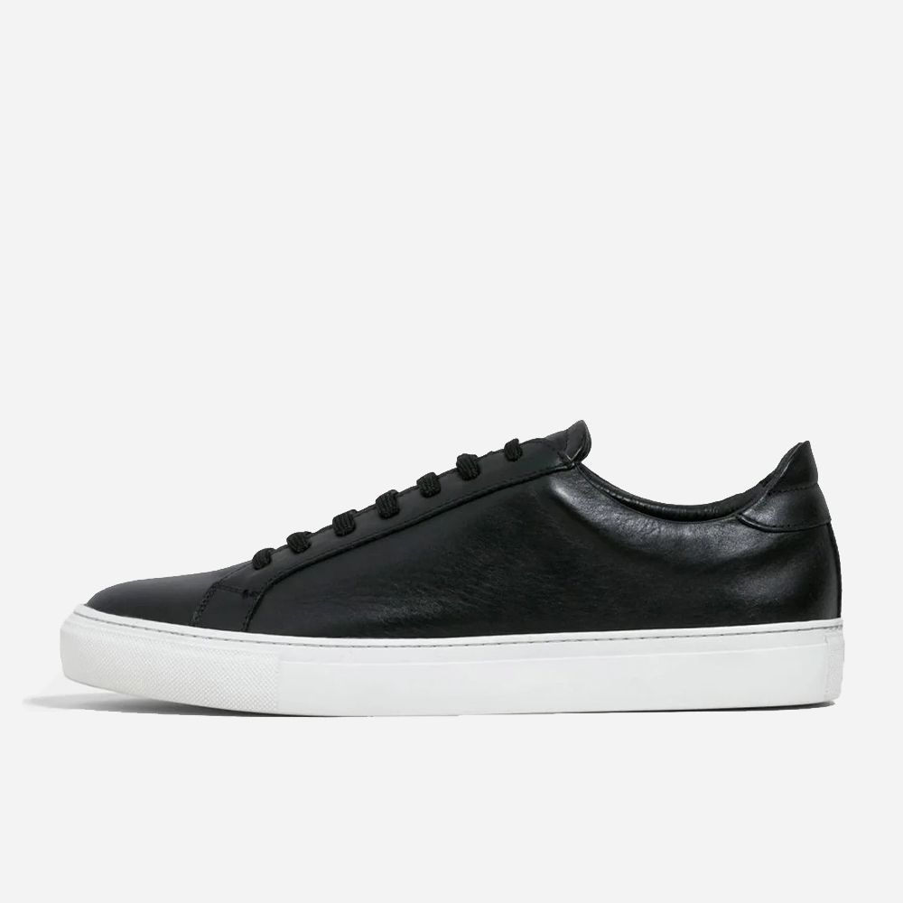 Type Sneaker Ladies - Black Leather