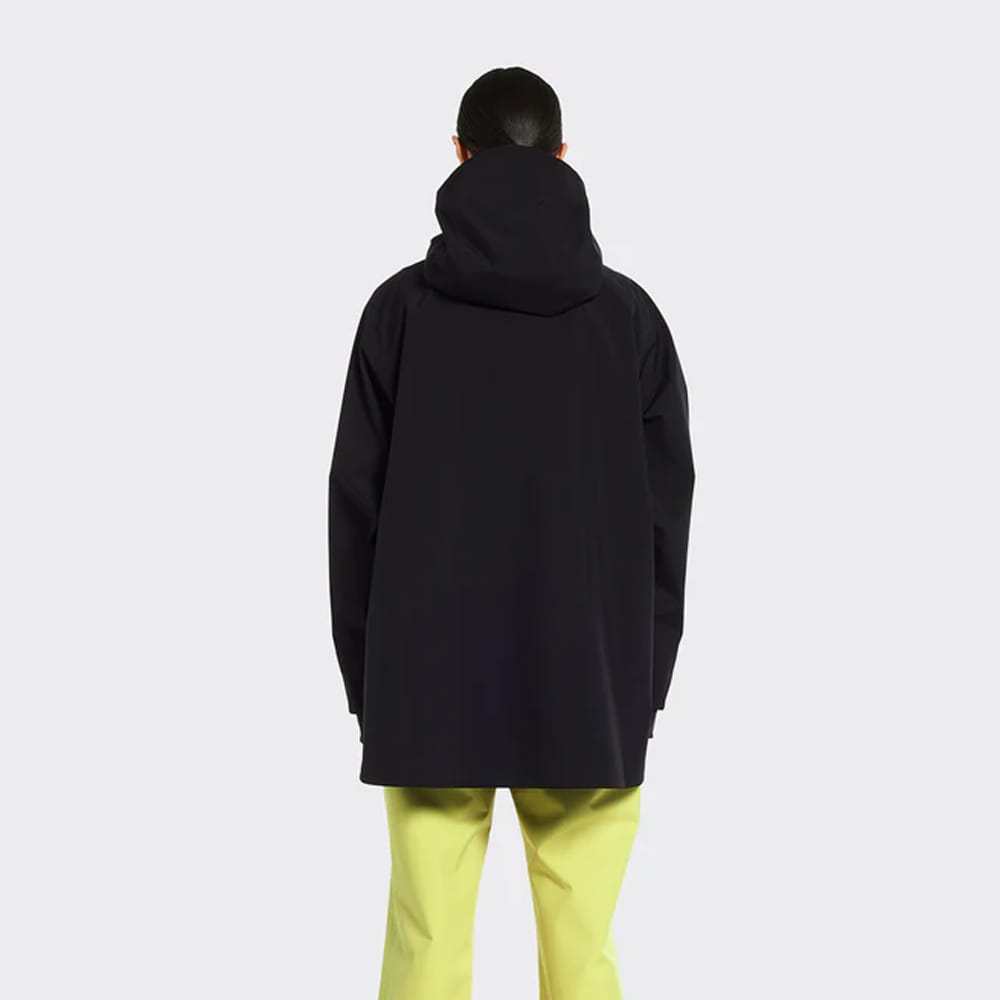 Voss Poncho - Black