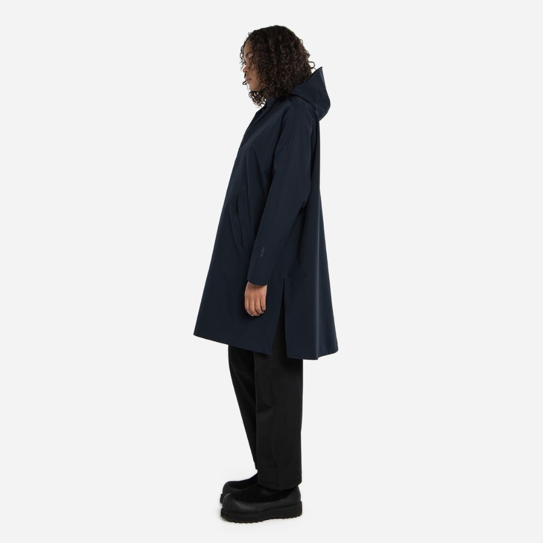 Aalesund Poncho - Dark Navy
