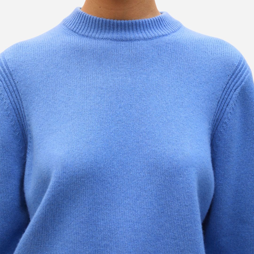 Classic Roundneck Sweater - Ocean Blue
