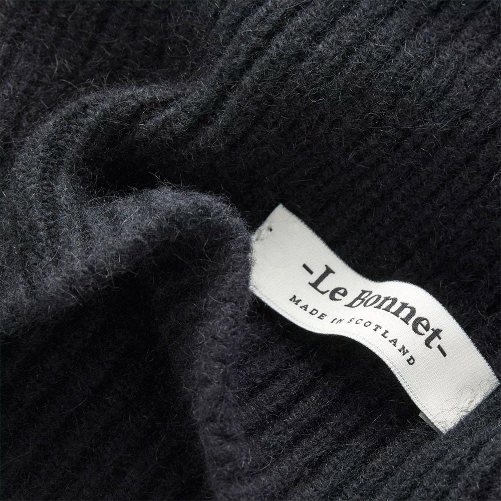 Beanie Onyx