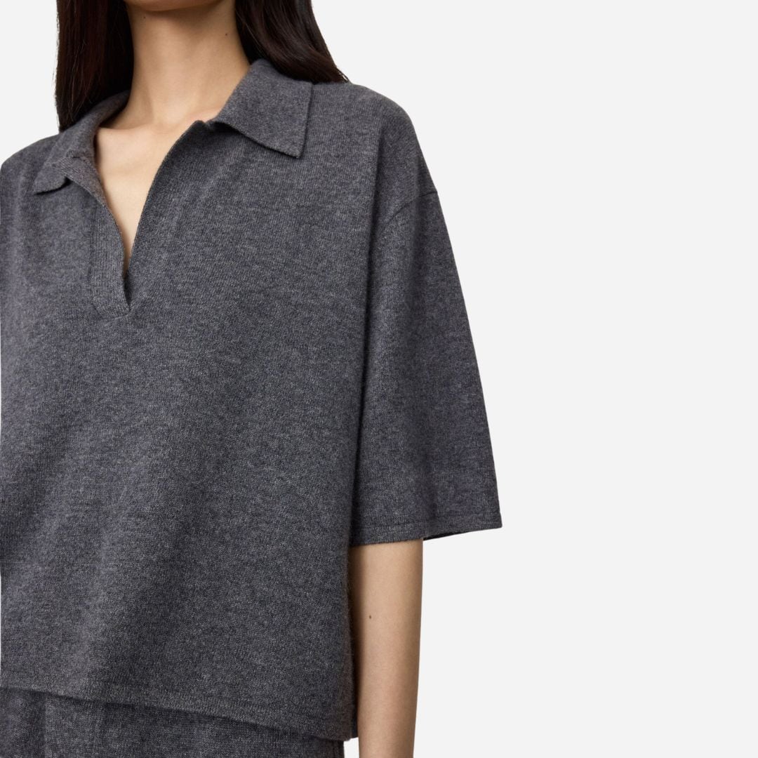 The Neela T-Shirt - Graphite