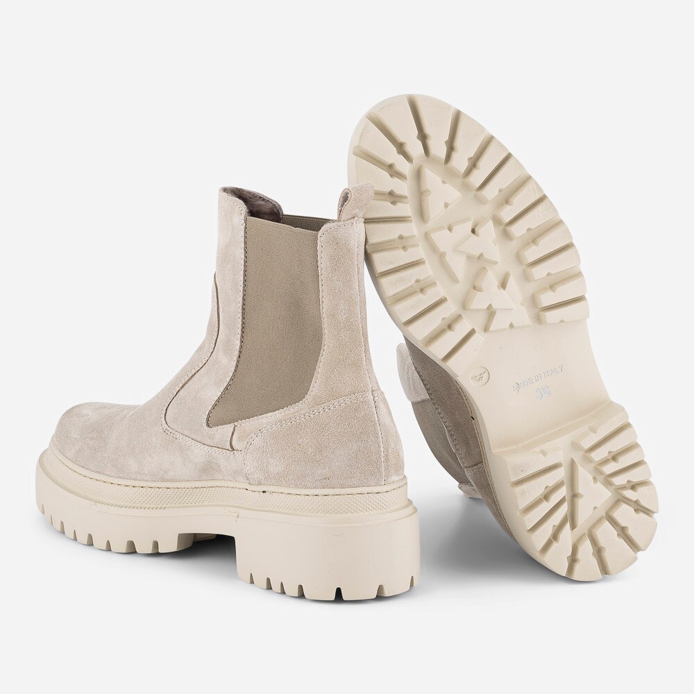 Shoe Velour Avola