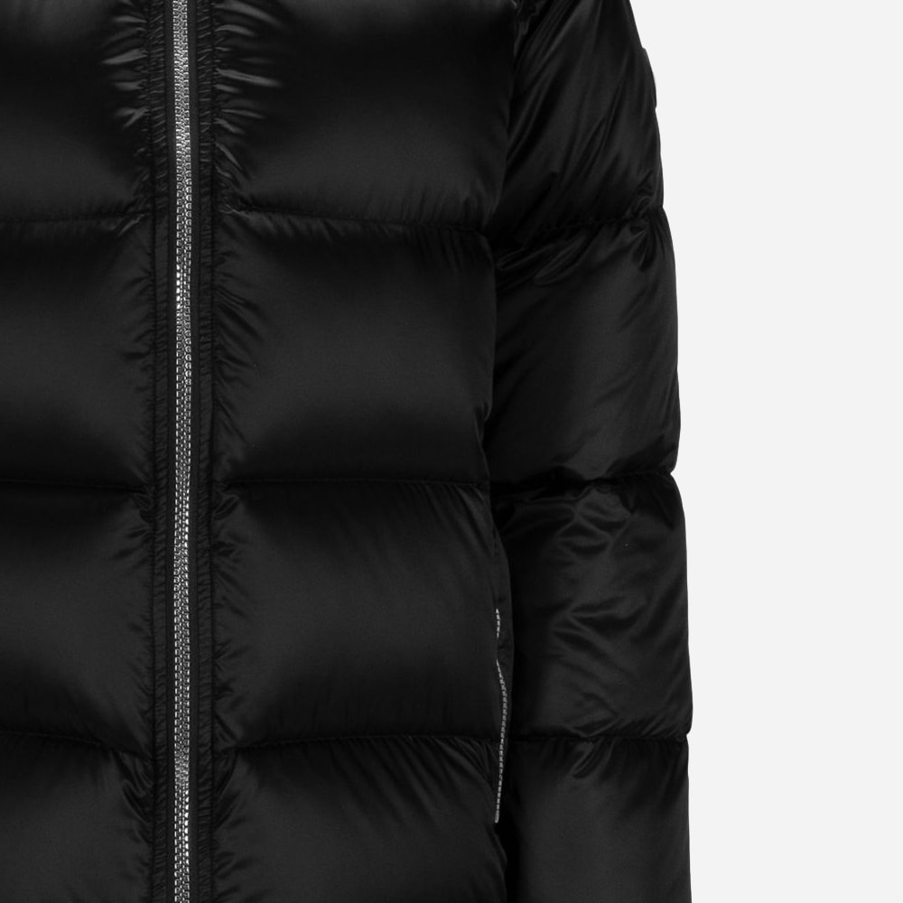 Noelia 900 Black